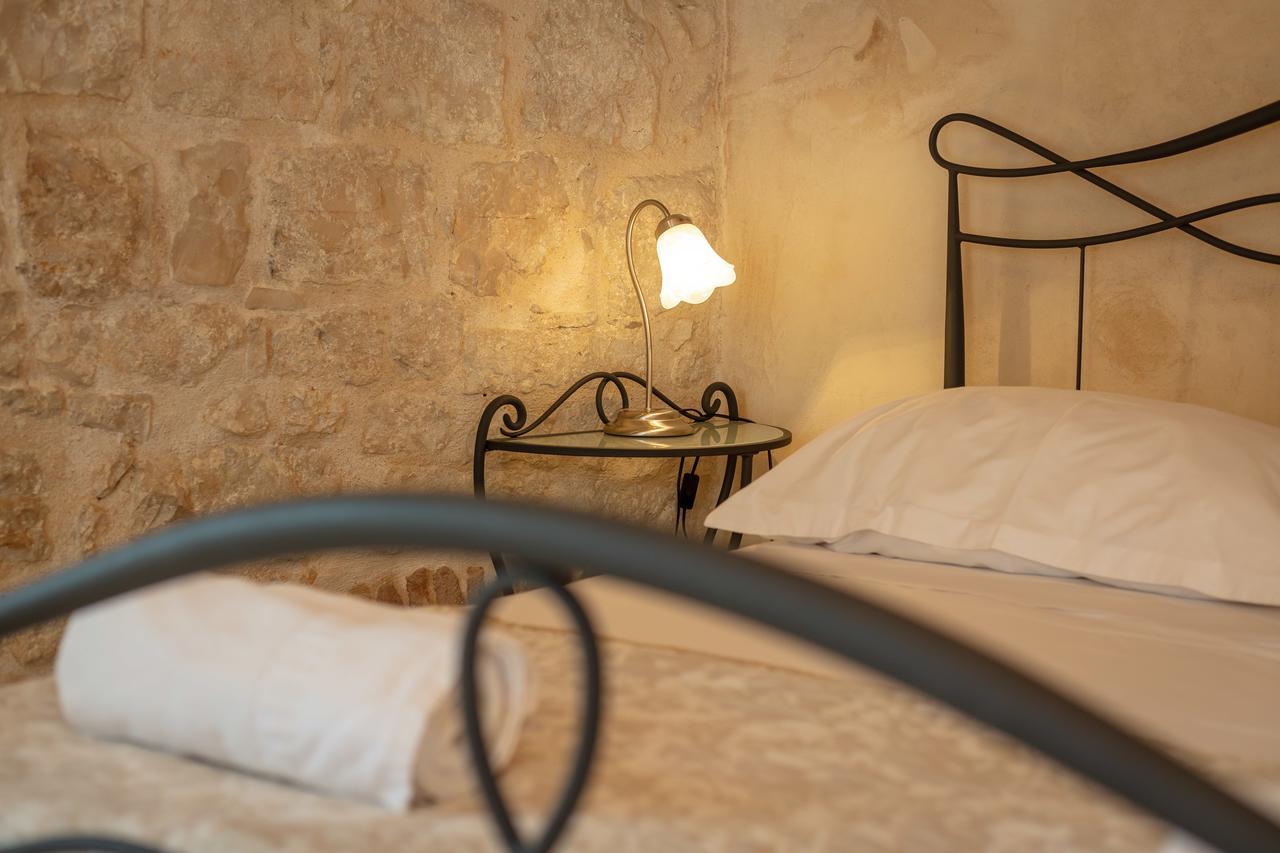 Villa Mama - Traditional Apartments In Omis, Free Parking Экстерьер фото
